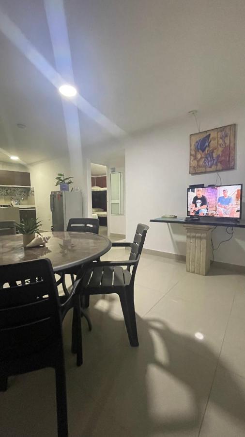 Sea Life Apartamentos En Via Principal Centro Y San Luis Сан-Андрес Экстерьер фото