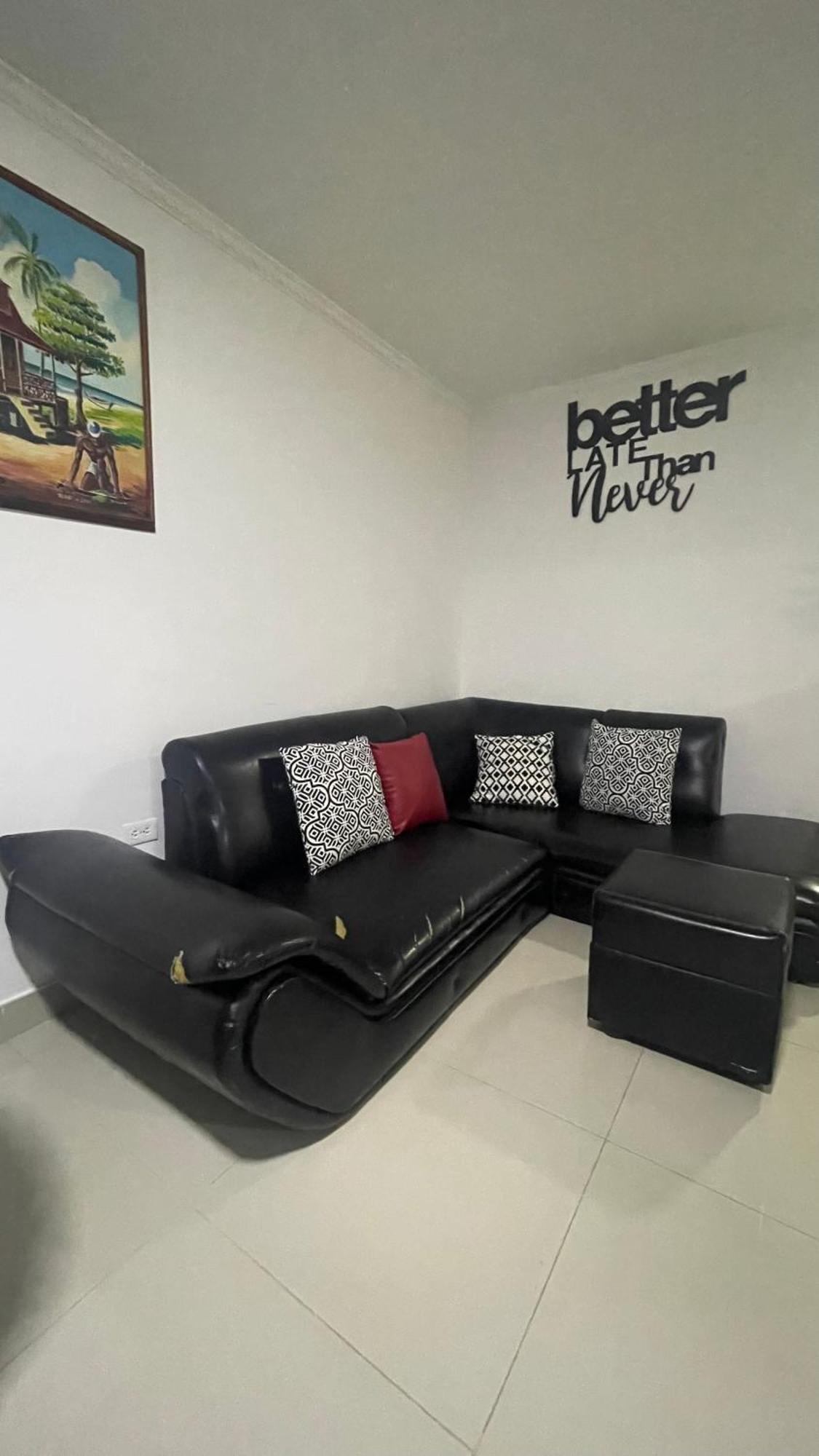 Sea Life Apartamentos En Via Principal Centro Y San Luis Сан-Андрес Экстерьер фото