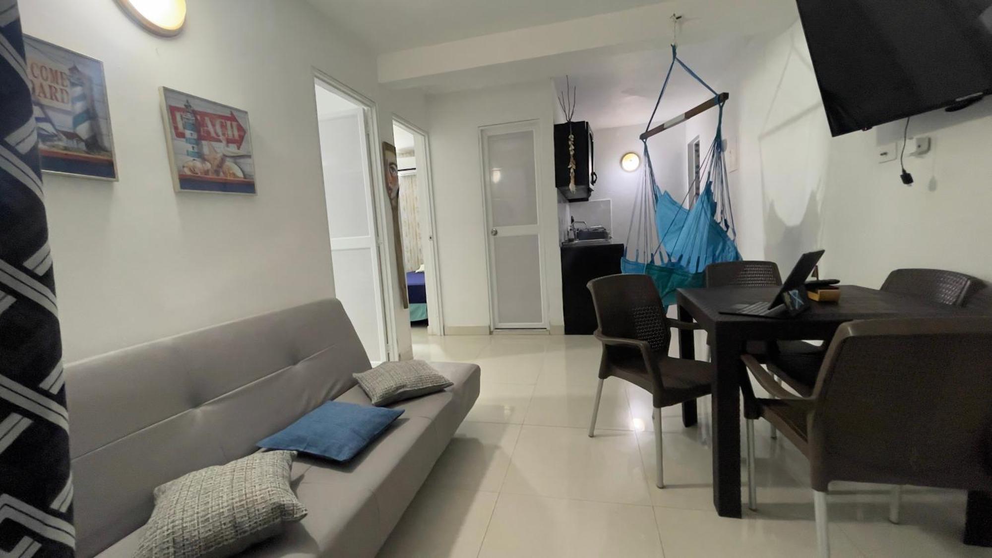Sea Life Apartamentos En Via Principal Centro Y San Luis Сан-Андрес Экстерьер фото