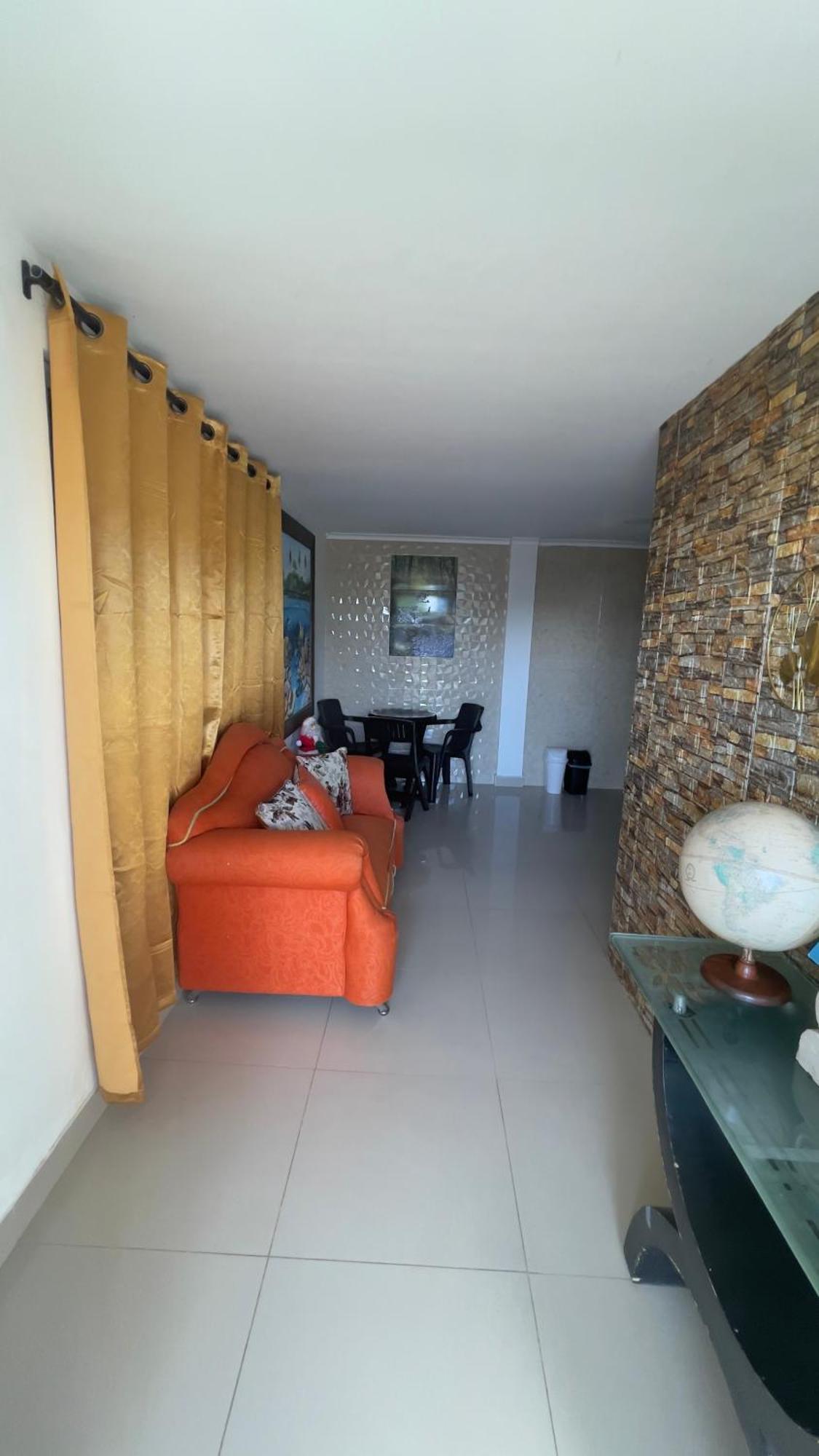 Sea Life Apartamentos En Via Principal Centro Y San Luis Сан-Андрес Экстерьер фото